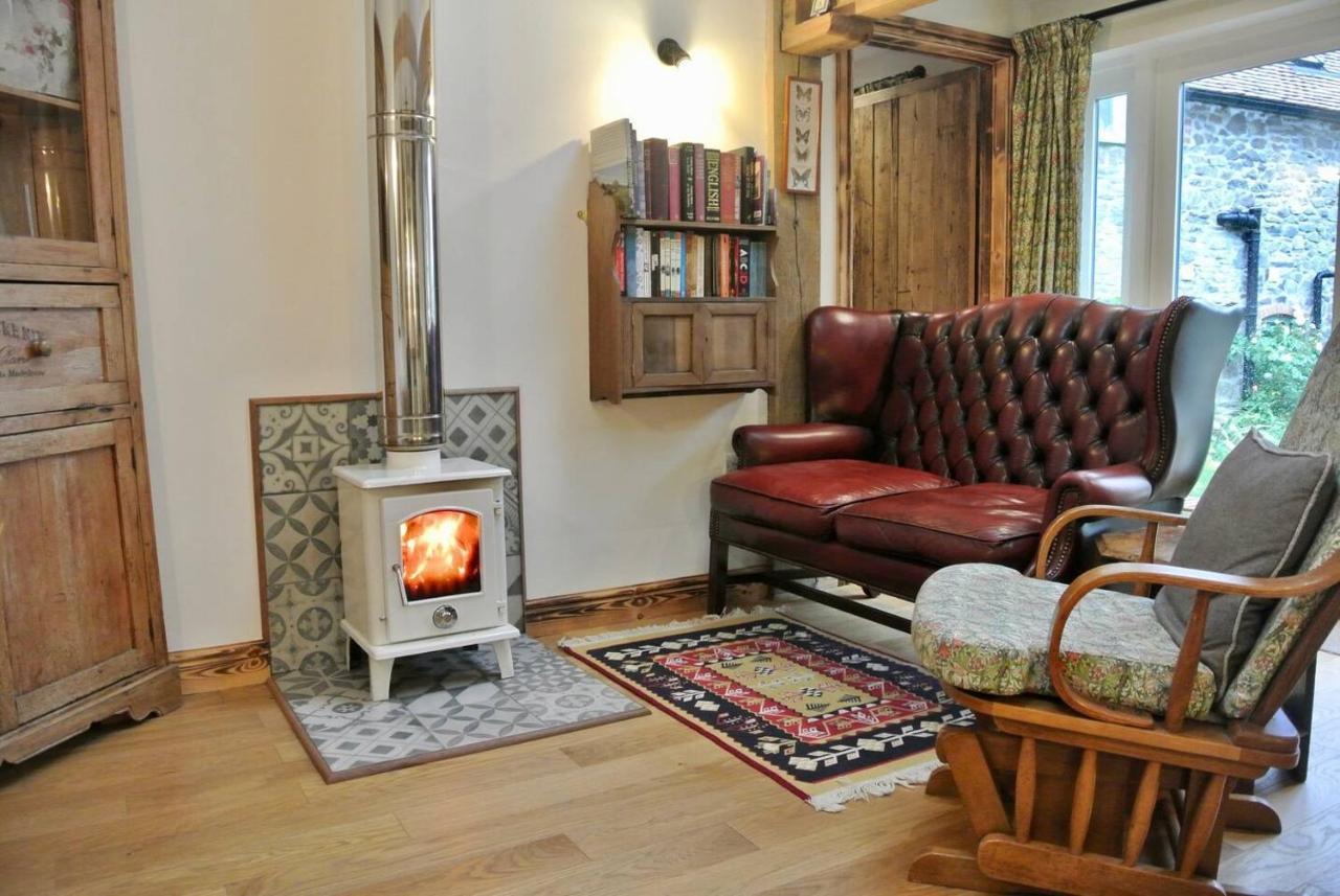 Nest Holiday Hideaway Wren Cottage Stunning Area! Church Stretton Dış mekan fotoğraf